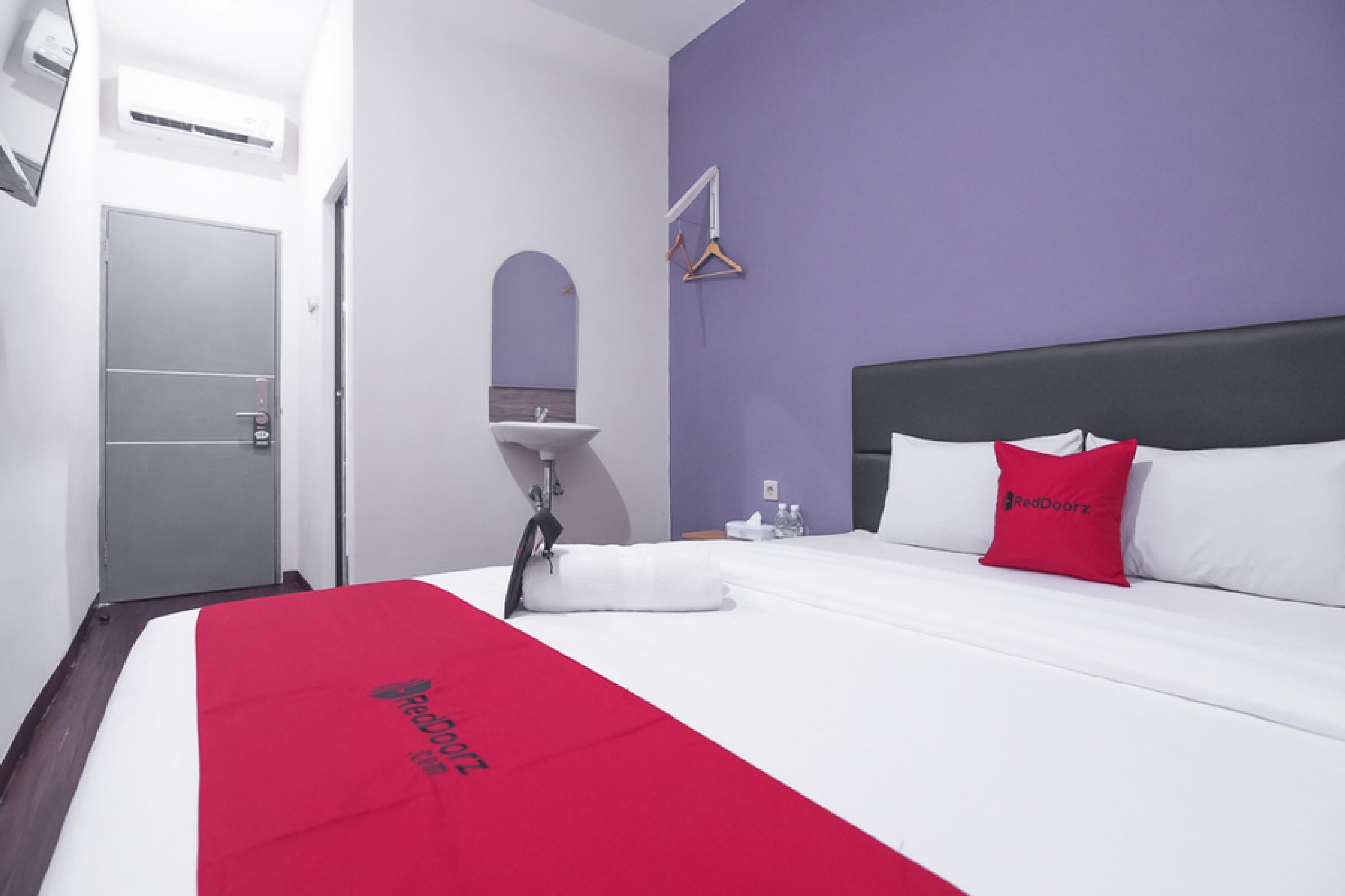 Reddoorz Near Itc Mangga Dua Hotel Jakarta Ngoại thất bức ảnh