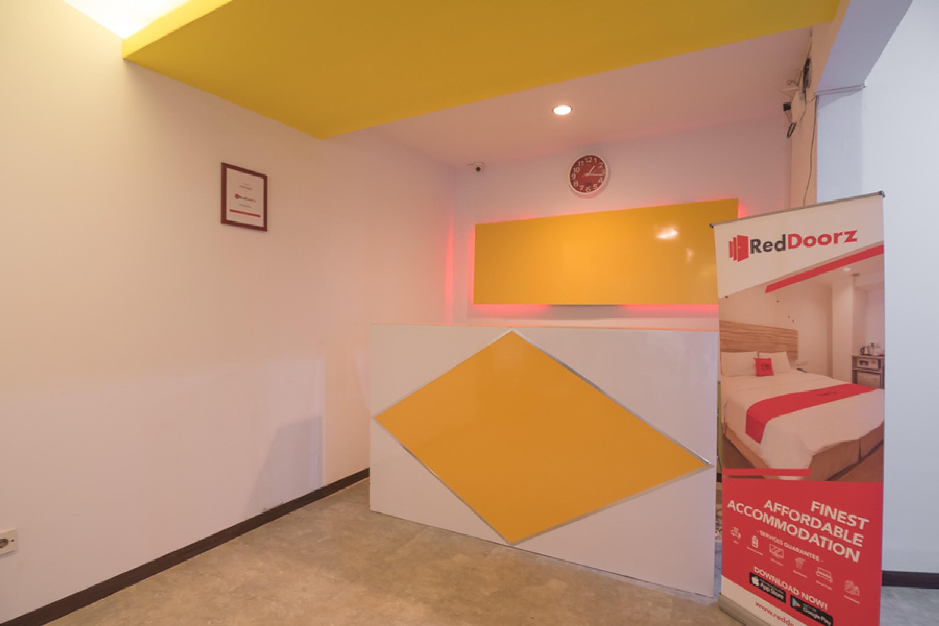 Reddoorz Near Itc Mangga Dua Hotel Jakarta Ngoại thất bức ảnh